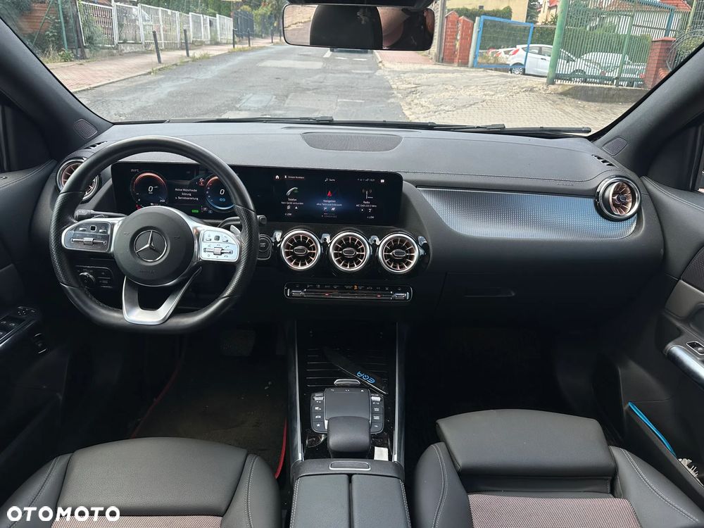 Mercedes-Benz EQA 250 - 7