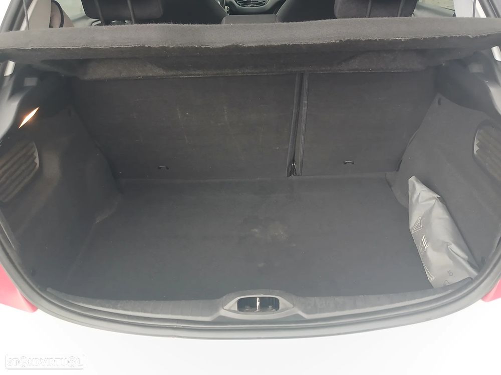 Peugeot 208 1.4 HDi Active - 18