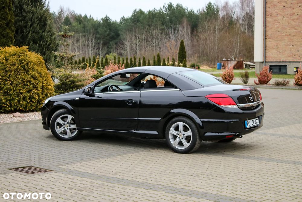 Opel Astra 1.6 Endless Summer - 17