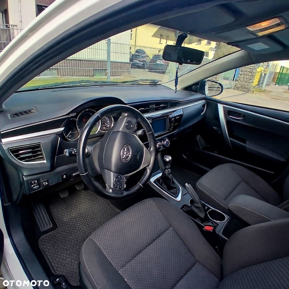 Toyota Corolla 1.4 D-4D Active - 3