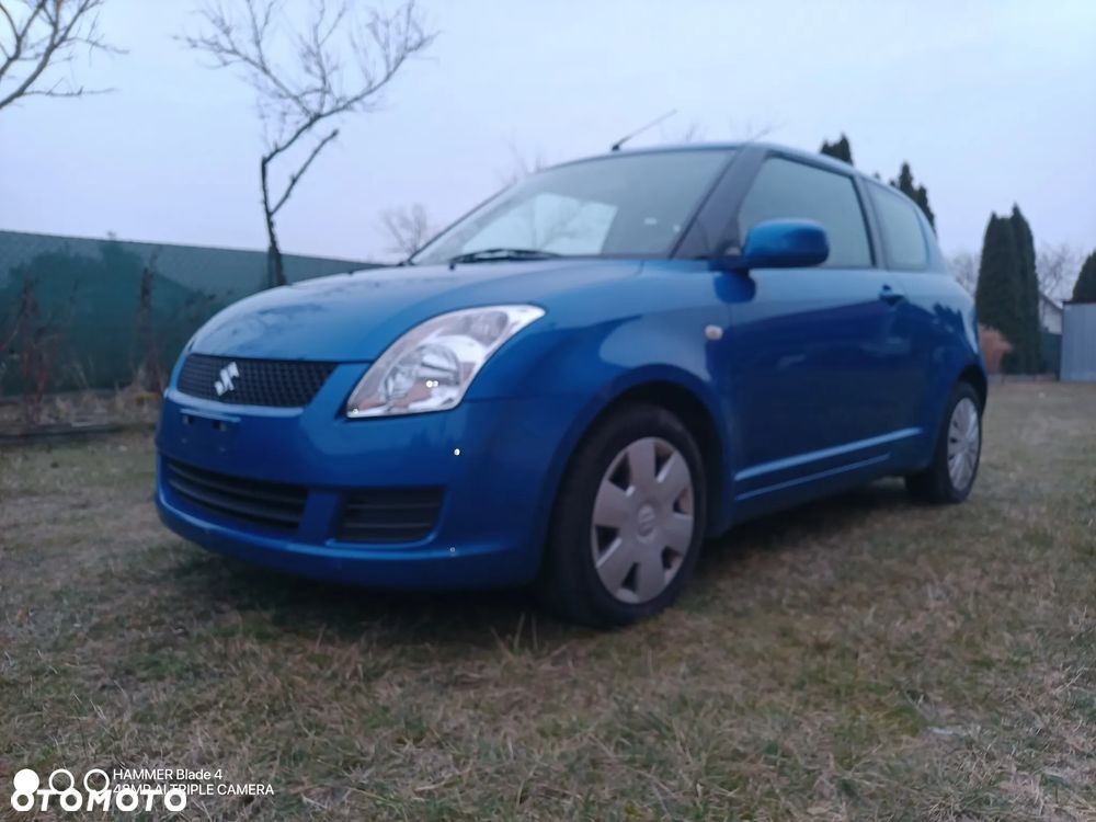 Suzuki Swift 1.3 GLX / Comfort - 2