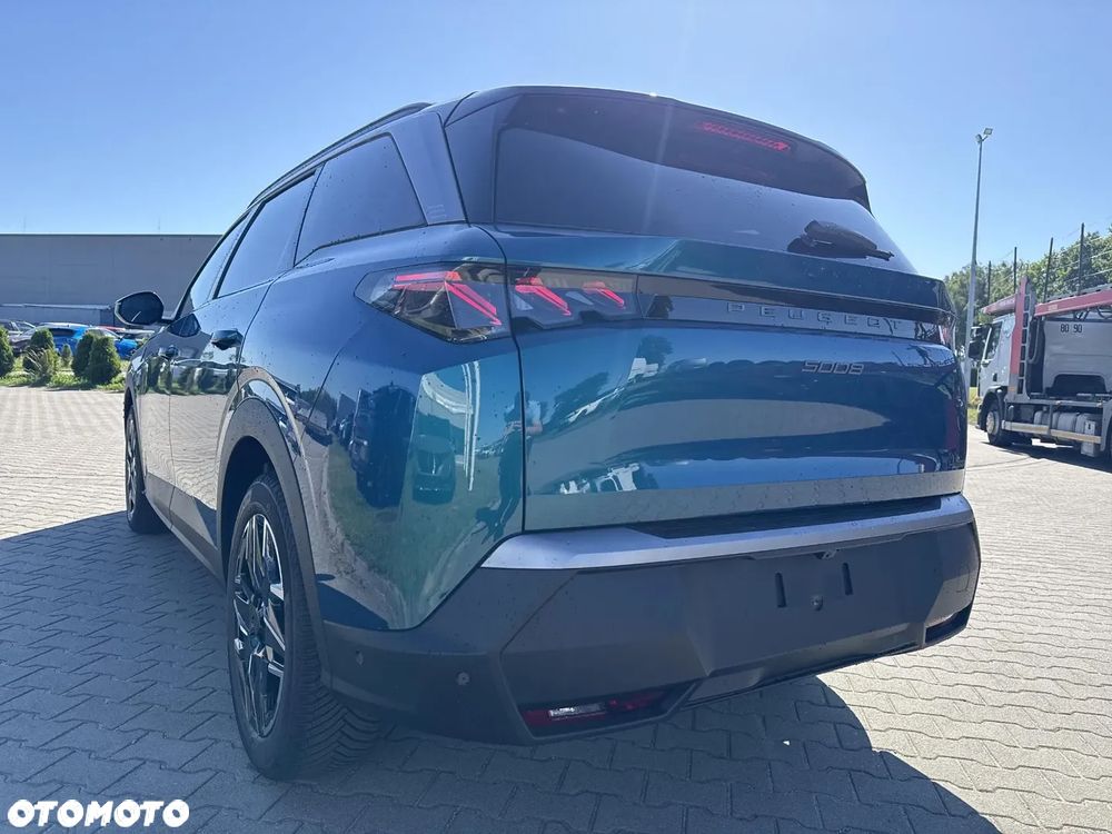 Peugeot 5008 - 10