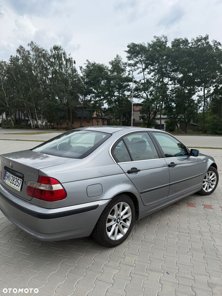 BMW Seria 3 318d - 7