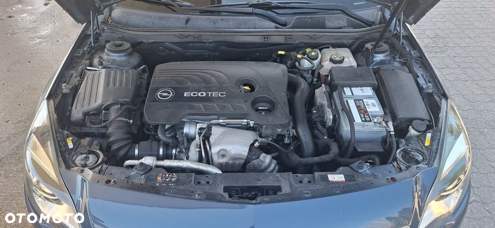 Opel Insignia 1.6 T Cosmo S&S - 34