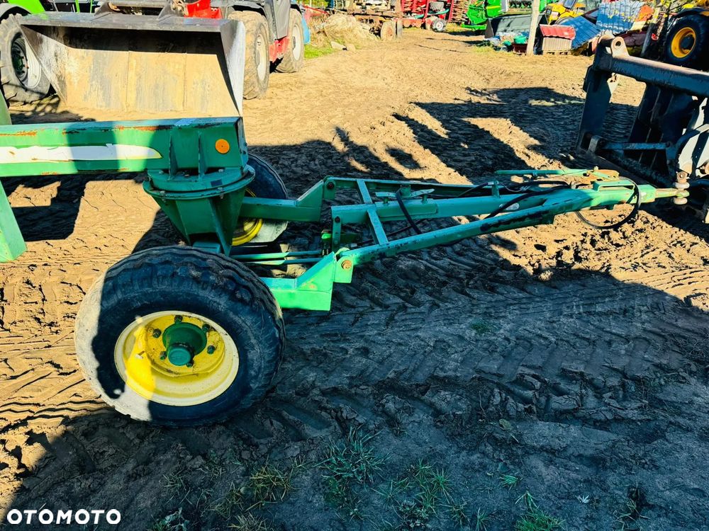 John Deere 630R - 10