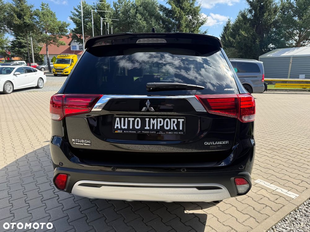 Mitsubishi Outlander 2.0 4WD CVT Diamant Edition+ - 7