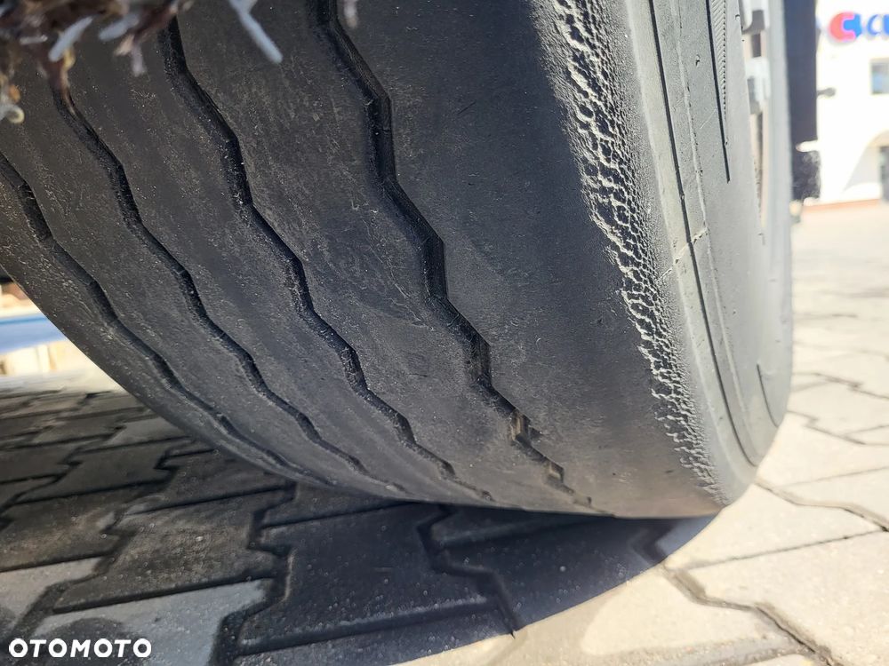 Schmitz Cargobull SCS24 Varios - 10