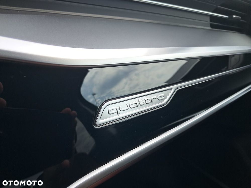 Audi A6 Allroad - 28