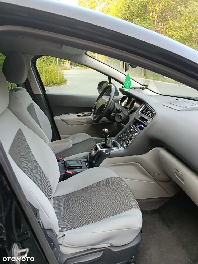 Peugeot 5008 2.0 HDi Premium - 10