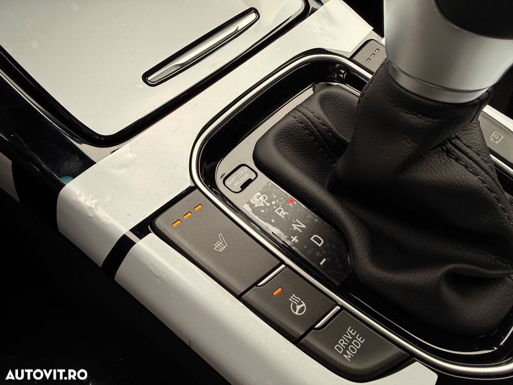 Hyundai i30 Fastback 1.5 T-GDI 140CP 7DCT MHEV Highway - 14