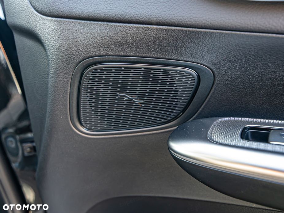 Mercedes-Benz GLC - 10