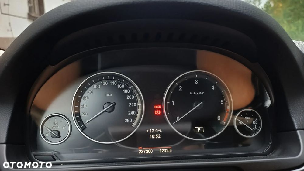 BMW Seria 5 520d Luxury Line - 17