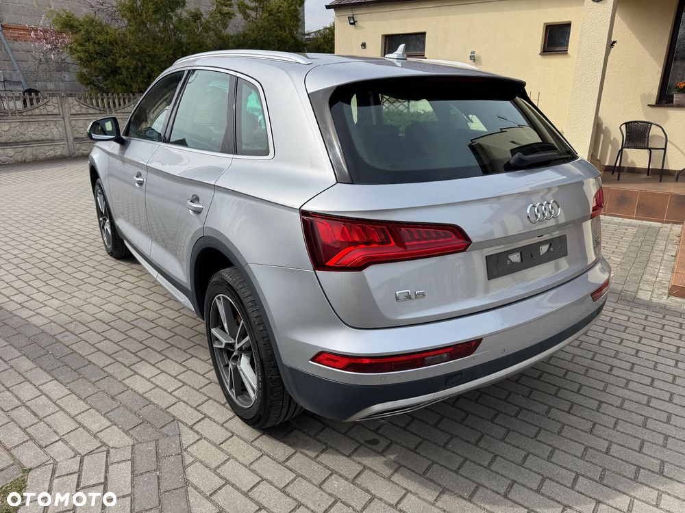 Audi Q5 40 TDI Quattro S tronic design - 4