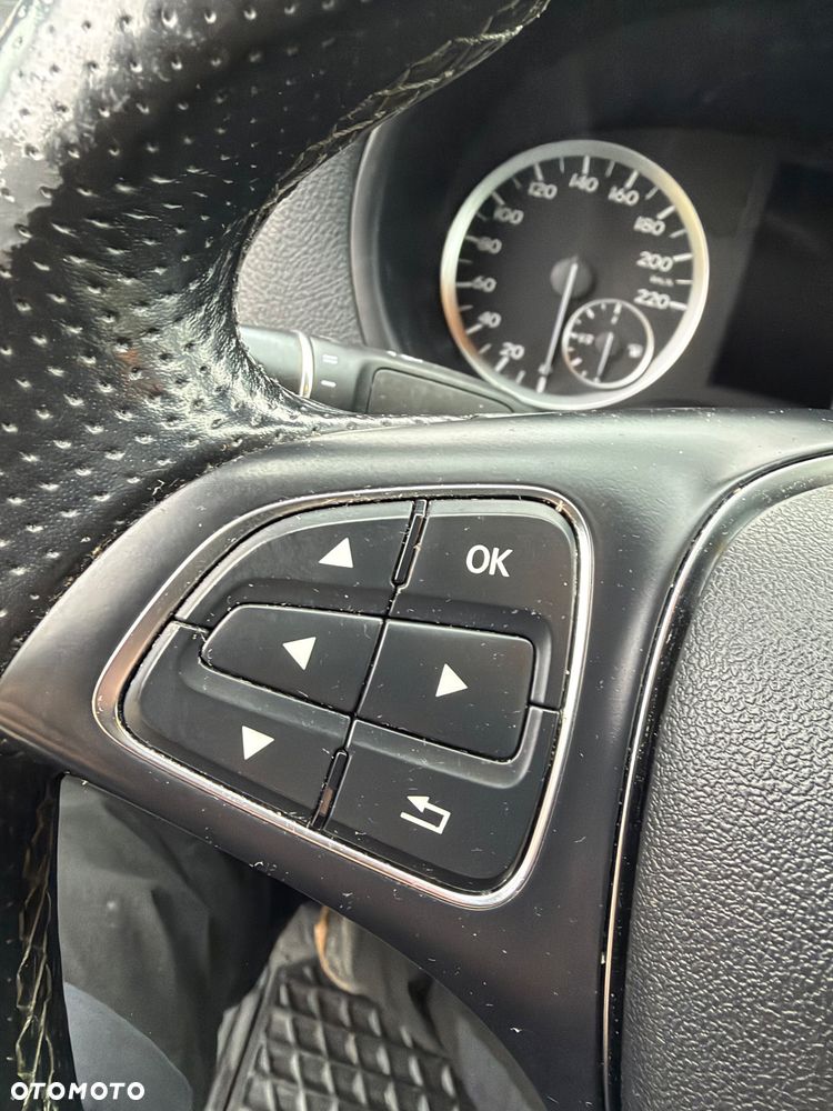 Mercedes-Benz Vito - 17