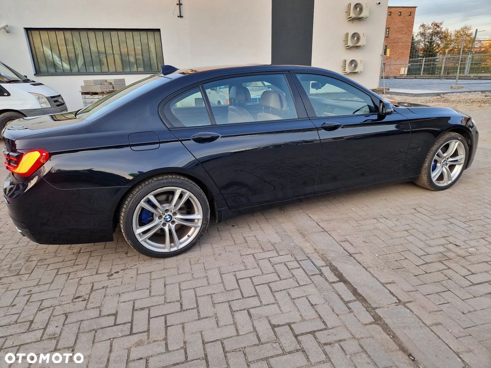 BMW Seria 7 740Li - 7