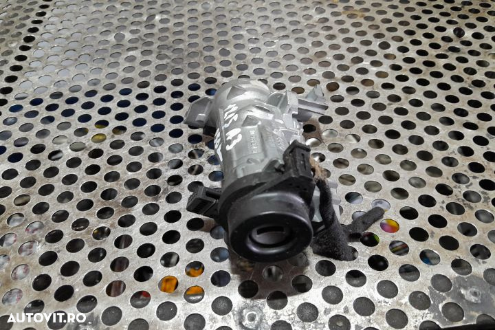 Contact cu cheie FARA CHEIE 1K0905851B FARA CHEIE 1K0905851B Audi A3 - 3