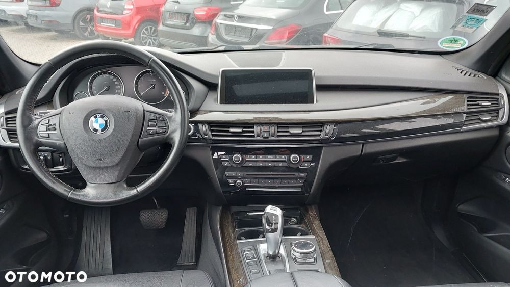 BMW X5 xDrive25d Sport-Aut - 3