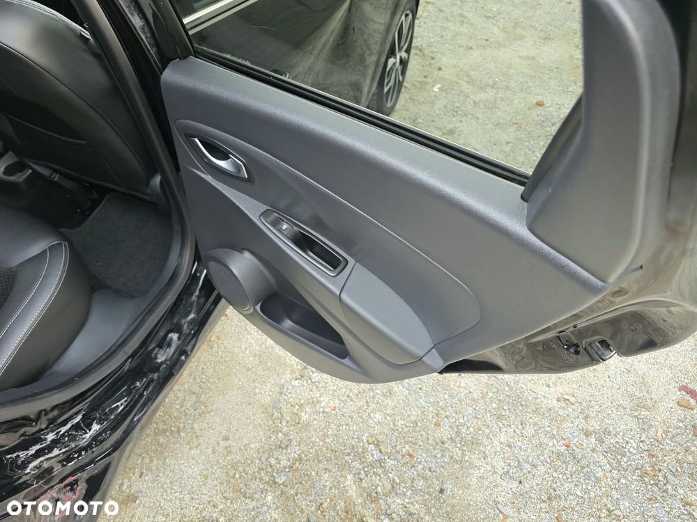 Renault Clio - 15