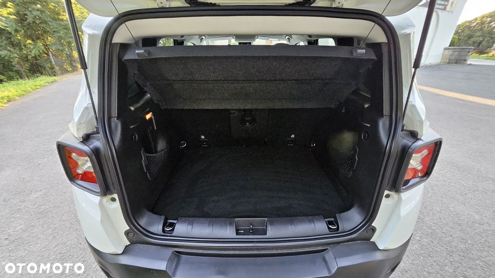Jeep Renegade 1.3 T-GDI Automatik Longitude - 38