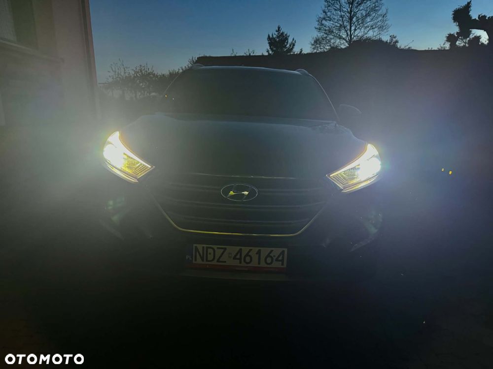 Hyundai Tucson 2.0 CRDI Comfort 4WD - 36