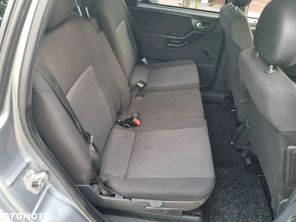Opel Meriva 1.6 Cosmo - 15