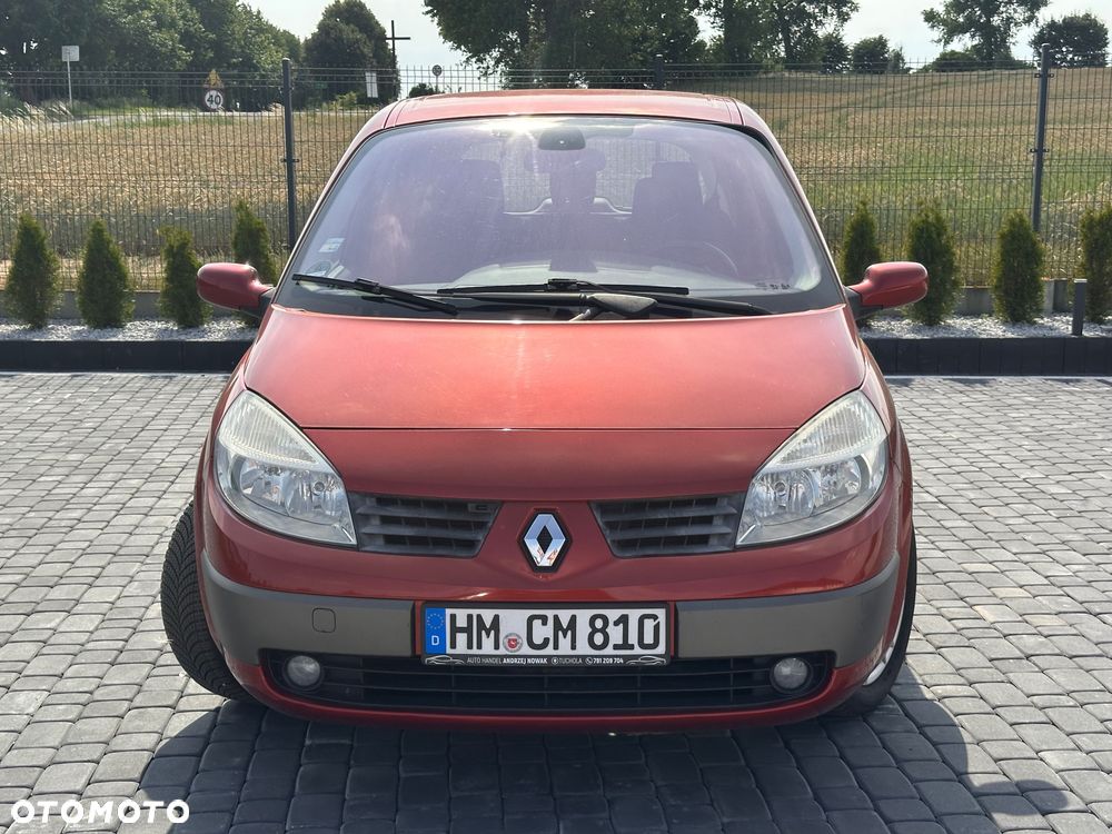 Renault Scenic 2.0 16V Avantage - 6