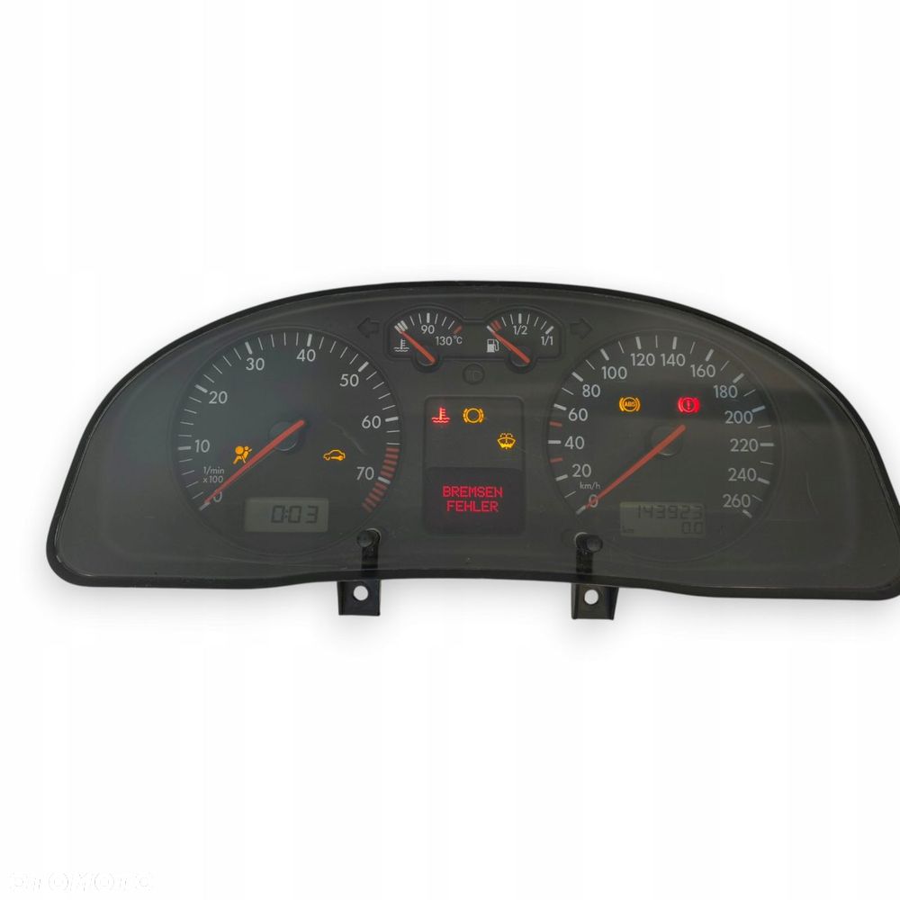 LICZNIK ZEGARY 3B0920822 VW Passat B5 1.6 16V 1.8 T 2.0 8V 143 923km - 9