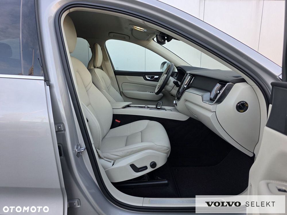 Volvo XC 60 - 16