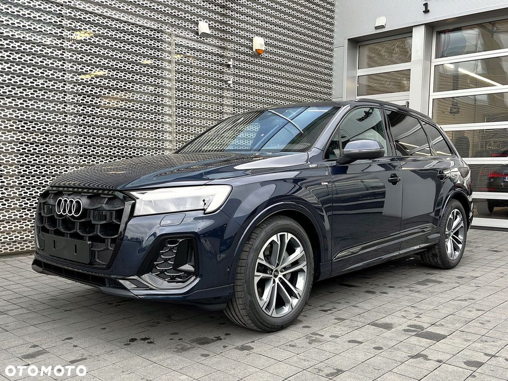 Audi Q7 - 8