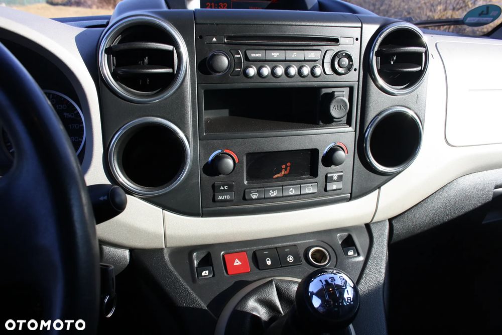 Peugeot Partner HDi FAP 115 Family - 22