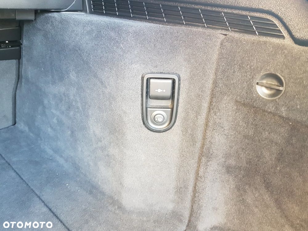 BMW Seria 5 520d M Sport sport - 23