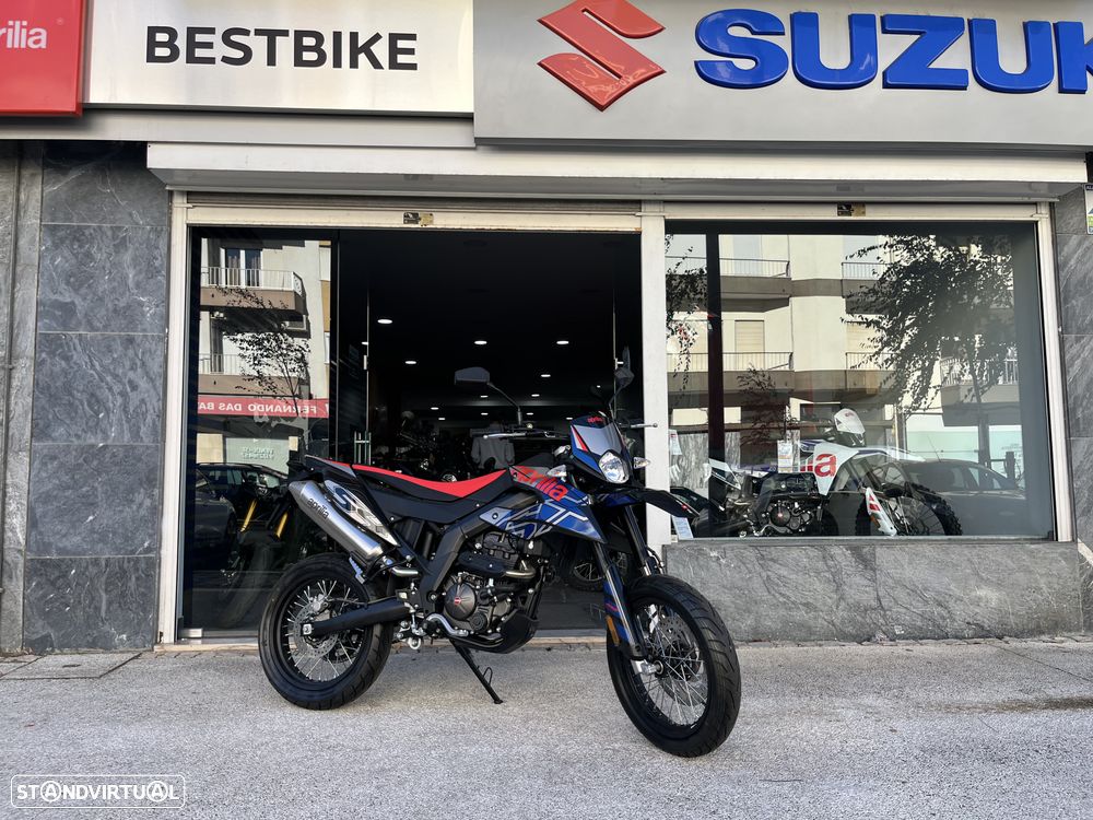 Aprilia 125 SX - PREÇO CHAVE NA MÃO !! - DESDE 60 EUR / MÊS !! - 18