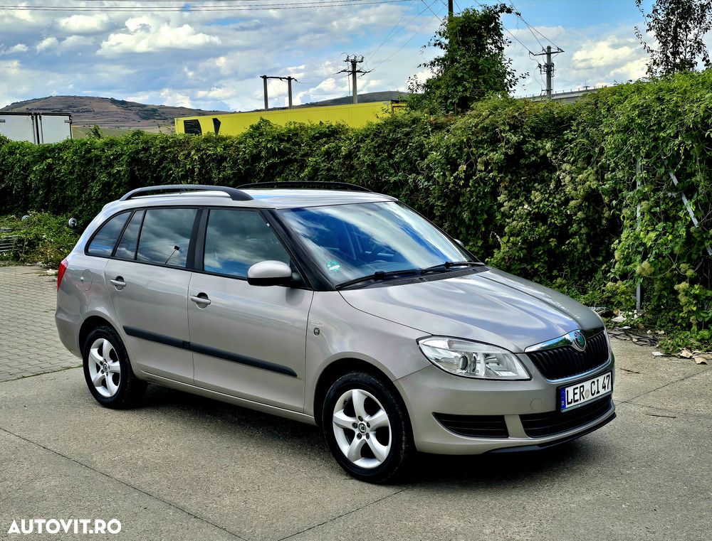 Skoda Fabia - 8