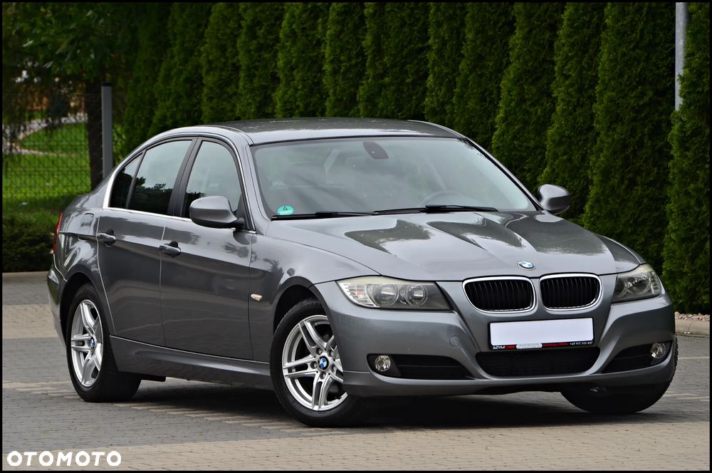 BMW Seria 3 318d - 1