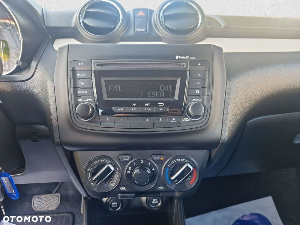 Suzuki Swift - 22