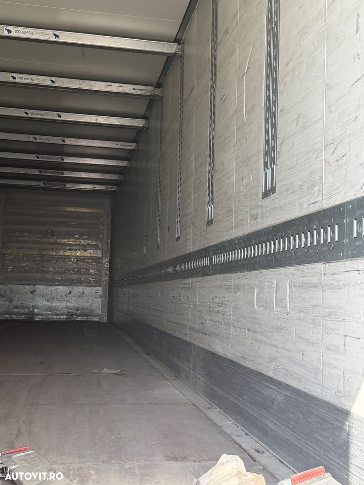 Schmitz Cargobull Sko24 - 16