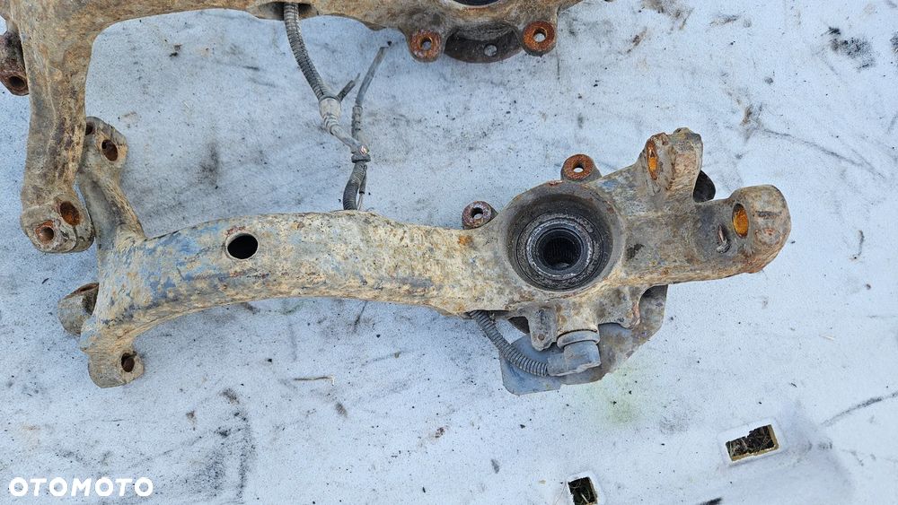 Zwrotnica piasta lewa prawa przód ABS Audi A6 C5 A4 B5 VW Passat B5 1,9 TDI 8D0407258T 8D0407257T 8D0407257AC 8D0407258AC - 13