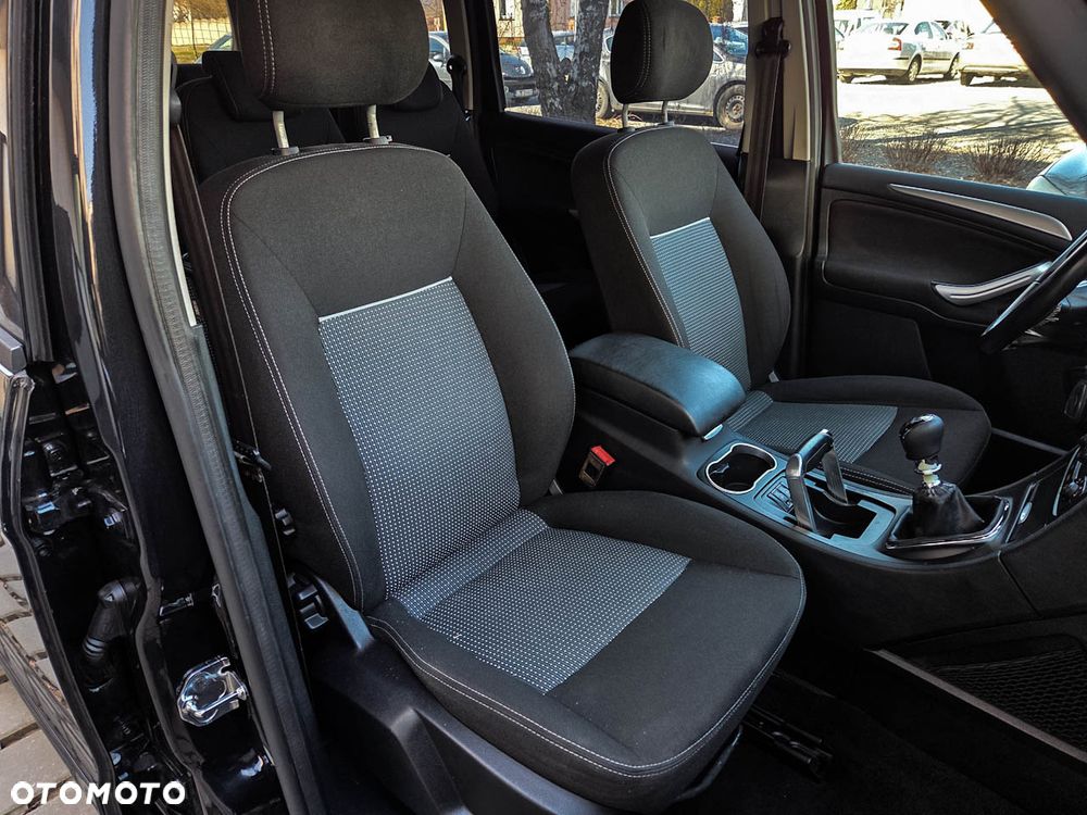 Ford Galaxy 2.0 TDCi Titanium - 12