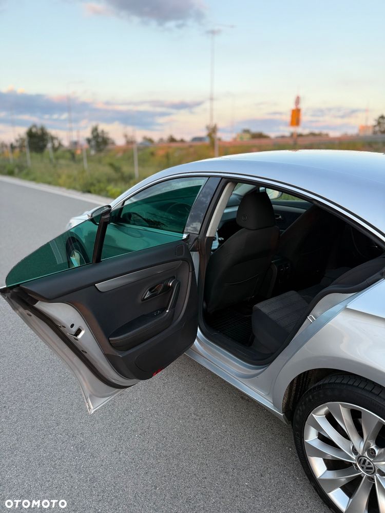 Volkswagen Passat CC 2.0 TDI DPF - 25