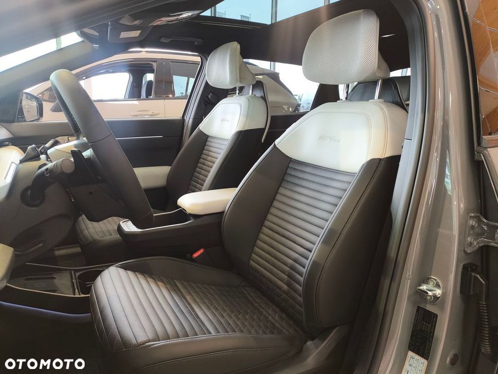 Kia EV4 - 3