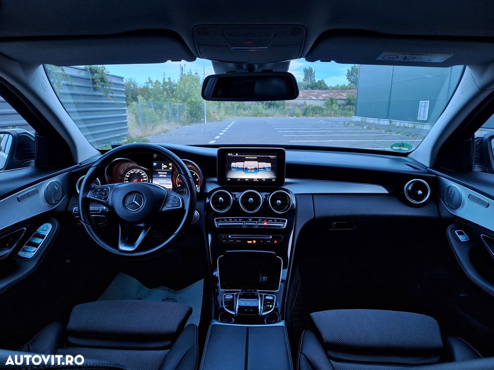 Mercedes-Benz C 220 (BlueTEC) d 7G-TRONIC Avantgarde - 21