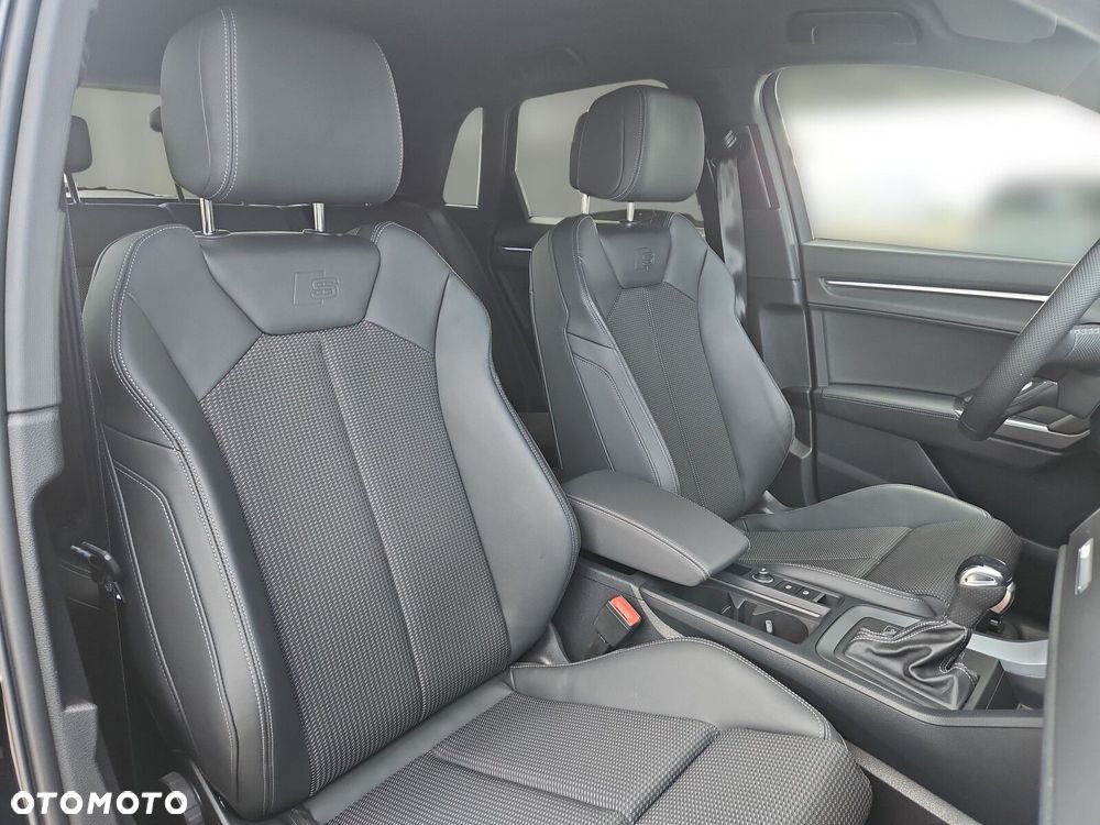 Audi Q3 35 TFSI mHEV S-Line S tronic - 13