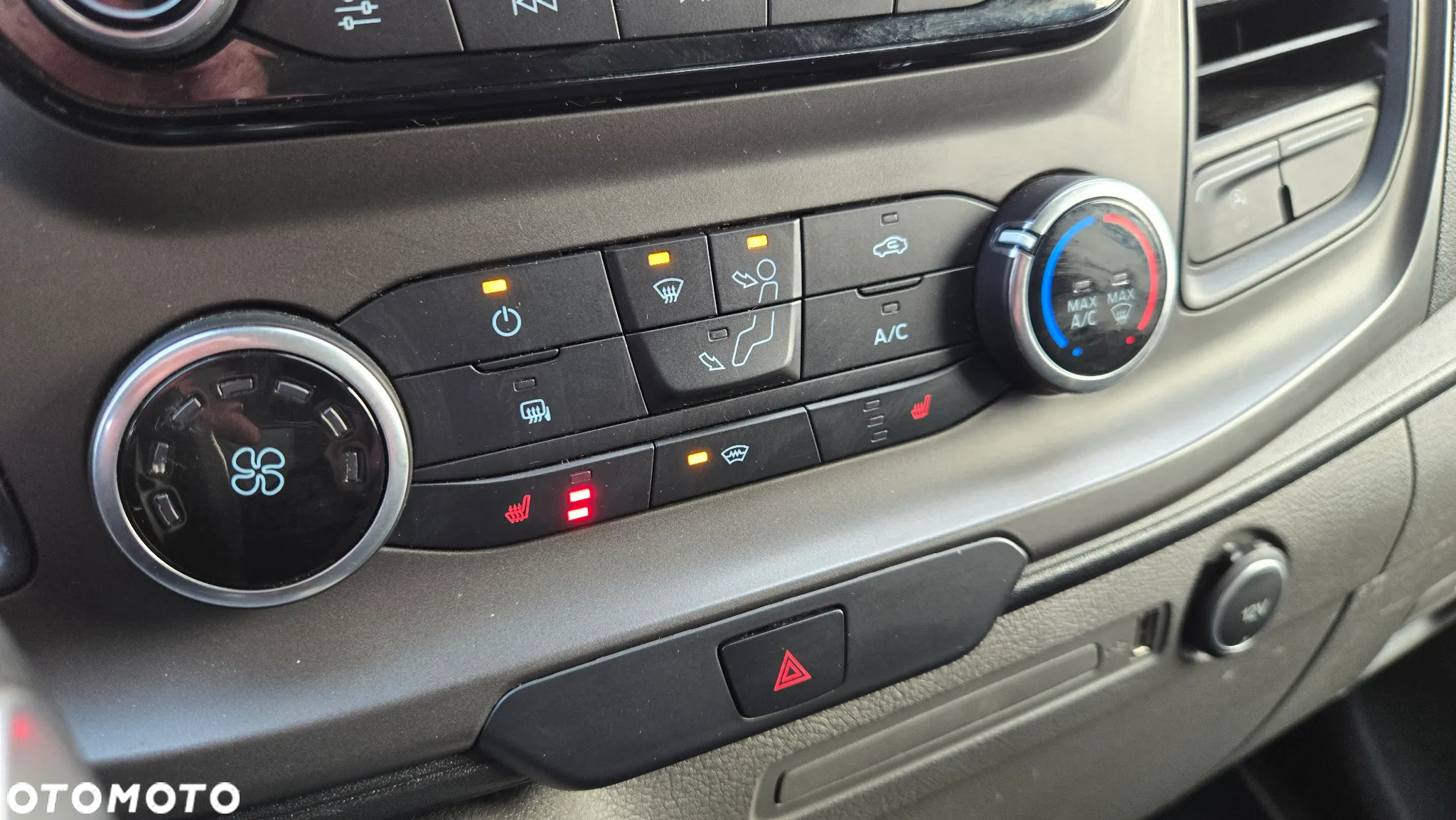 Ford transit custom - 19