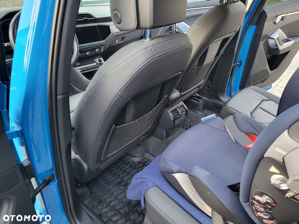 Audi Q3 ver-45-tfsi-quattro-s-tronic-s-line - 12