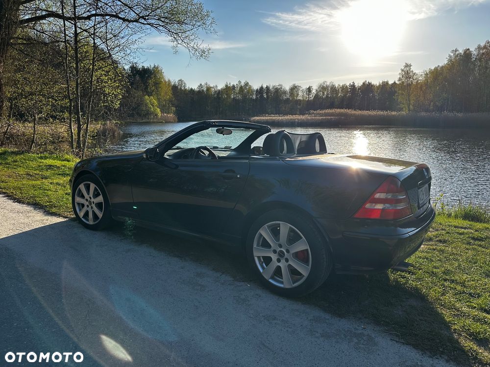 Mercedes-Benz SLK - 9