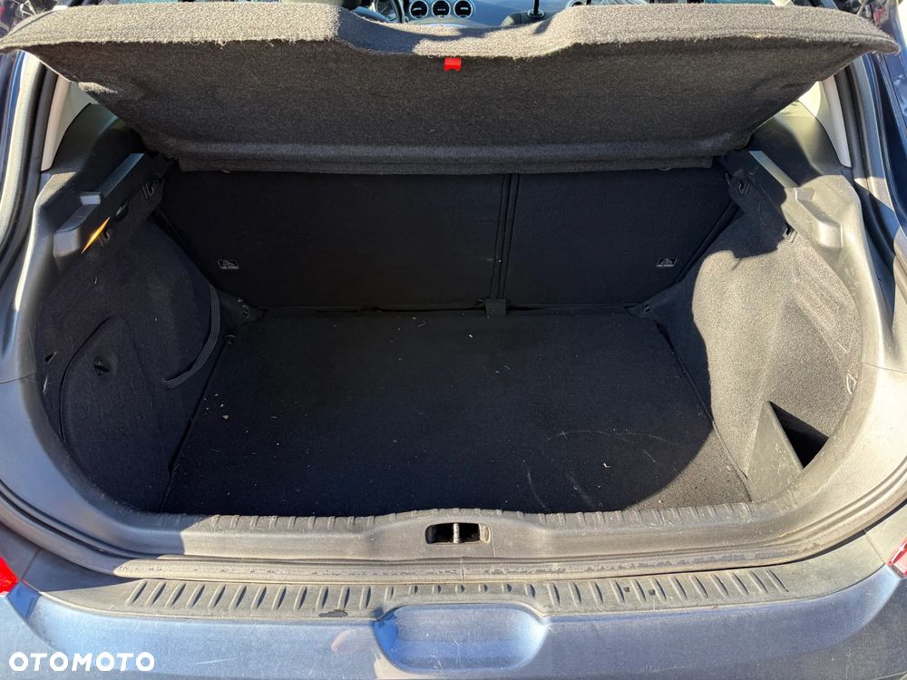 Peugeot 308 1.6 Premium - 19