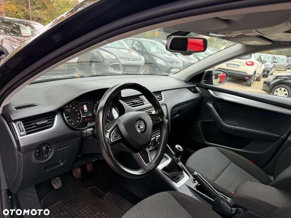 Skoda Octavia 1.6 TDI Drive - 22