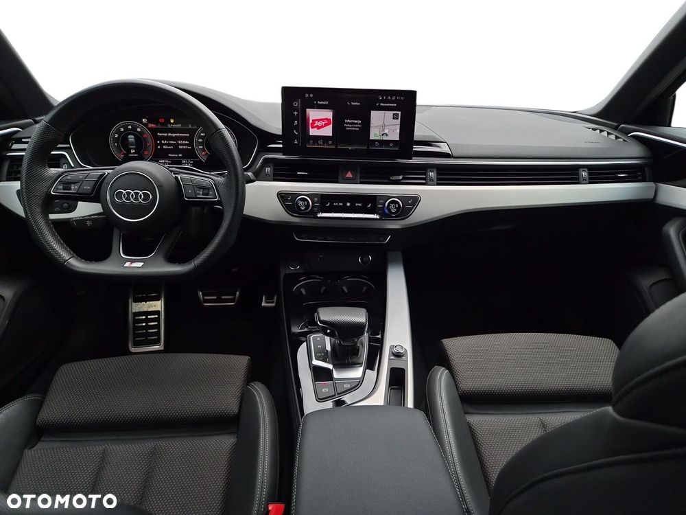 Audi A4 Limousine - 23