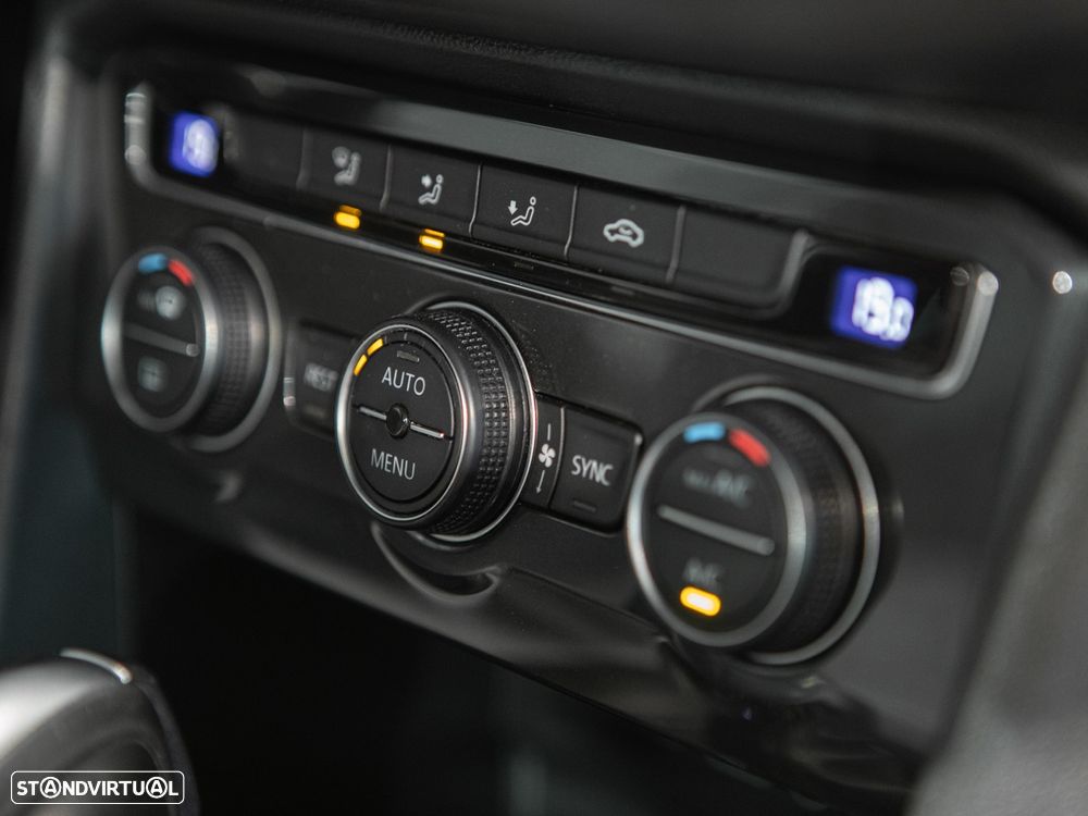 VW Tiguan 1.5 TSI R-Line DSG - 38