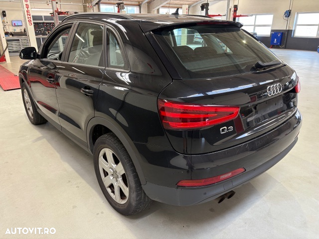 Audi Q3 1.4 TFSI Stronic Design - 25